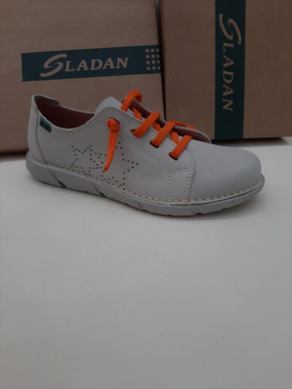SCARPA CON LACCIO ELASTICO A CONTRASTO SLADAN DONNA