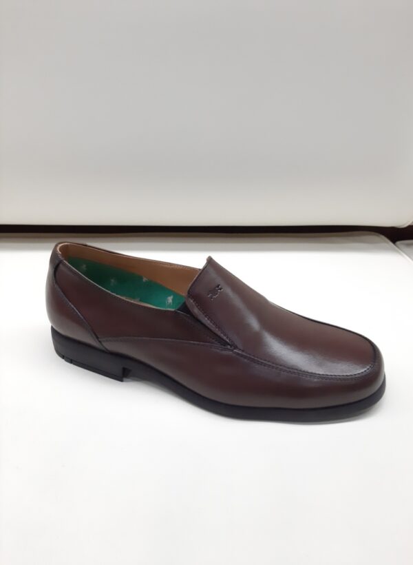 MOCASSINO CON ELASTICI LATERALI TROTTERS