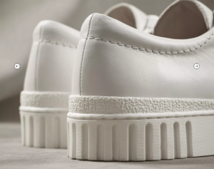 SNEAKERS IN PELLE MAYHILL WALK CLARKS DONNA