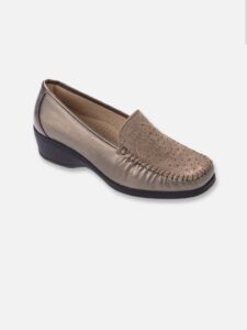 MOCASSINO CON ZEPPA STILE DI VITA